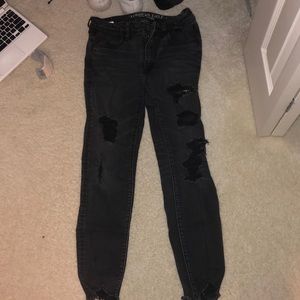 black american eagle ripped skinny jeans